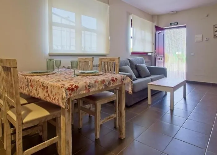 Apartamento Turisticos Sardon Sardon de Los Frailes